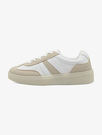 Baskets a lacets