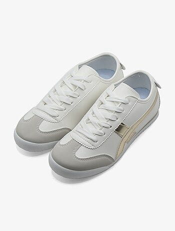 Baskets a lacets