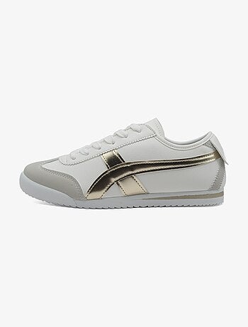 Baskets a lacets