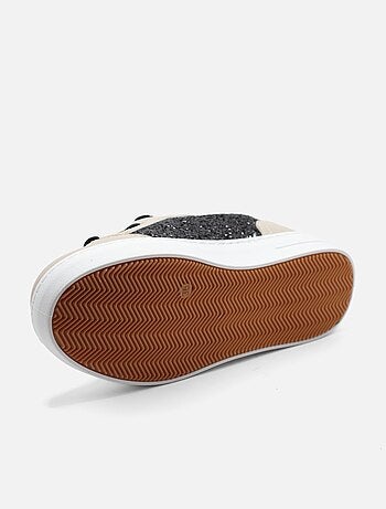 Baskets a lacets