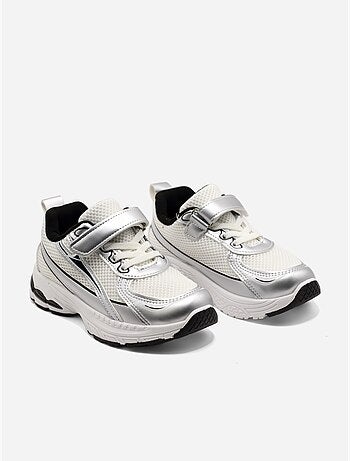 Baskets a lacets