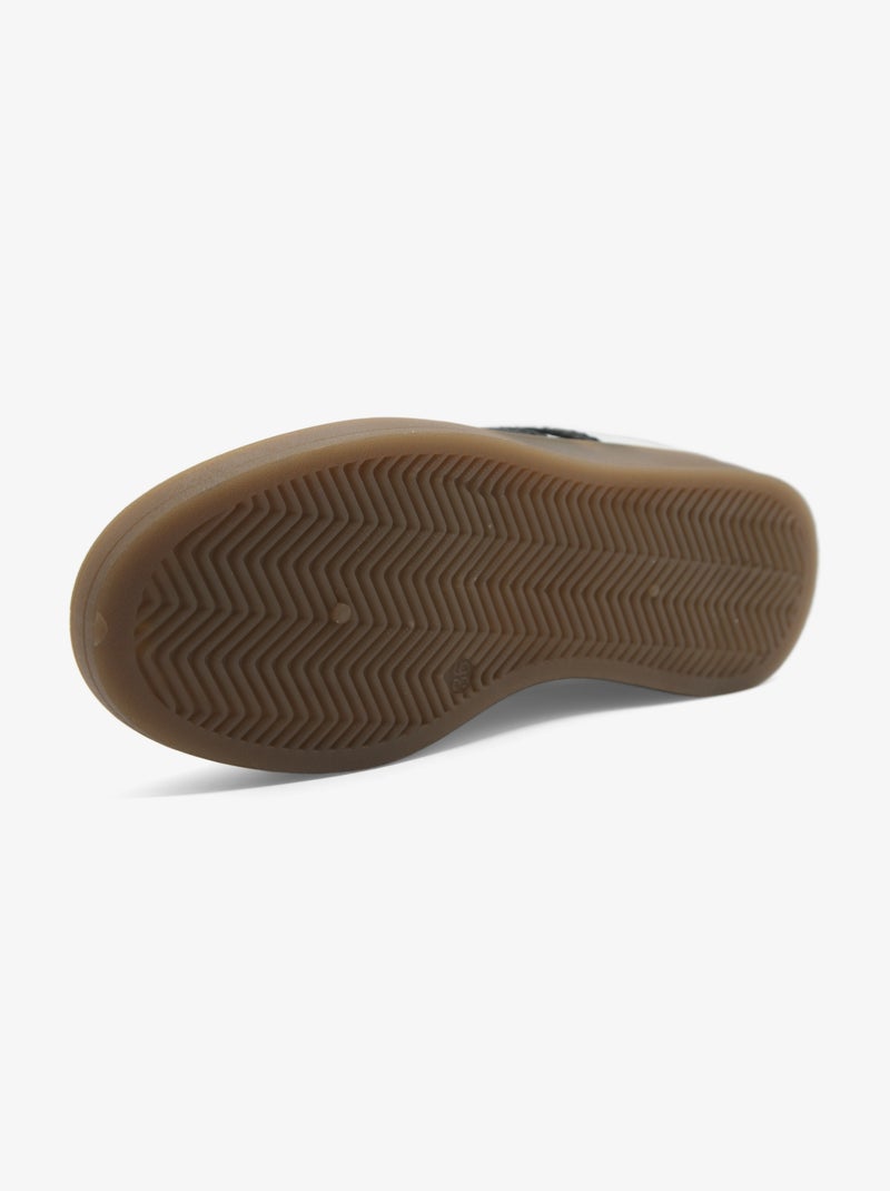 Baskets a lacets Blanc Noir - Kiabi