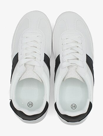 Baskets a lacets