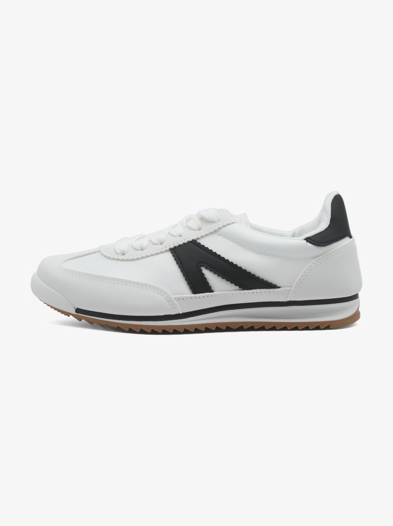 Baskets a lacets Blanc Noir - Kiabi