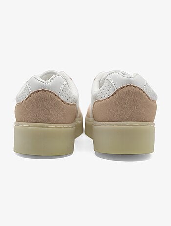Baskets a lacets