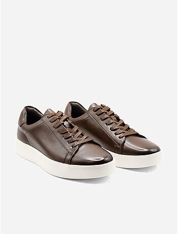 Baskets a lacets