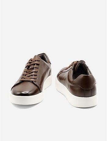 Baskets a lacets