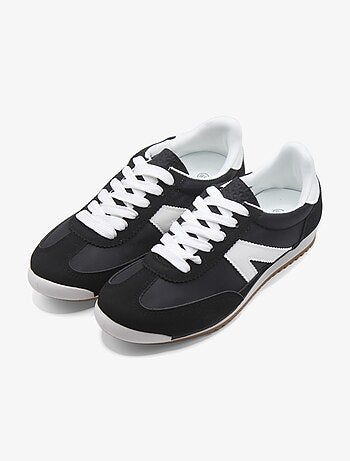 Baskets a lacets
