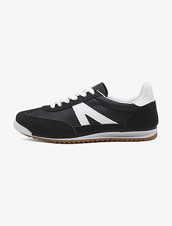 Baskets a lacets