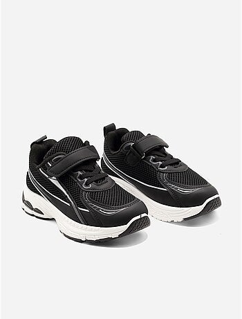 Baskets a lacets