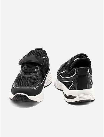 Baskets a lacets