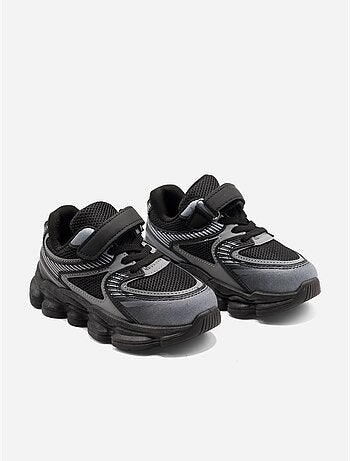 Baskets a lacets