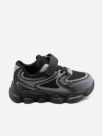 Baskets a lacets