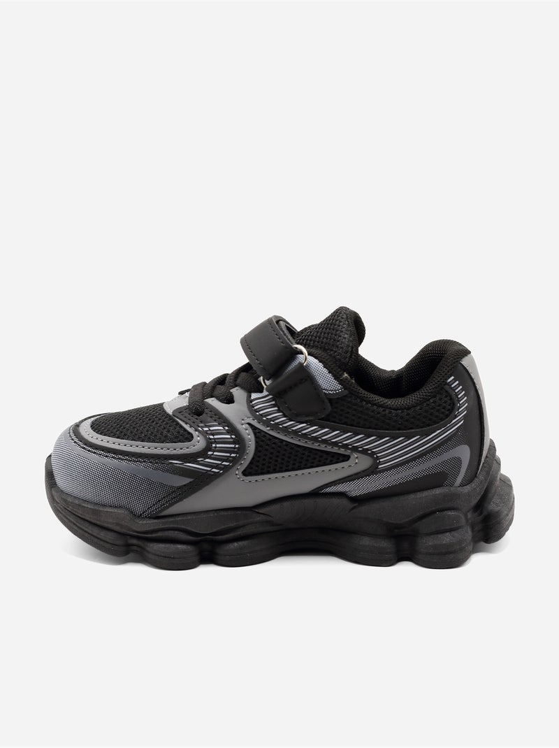 Baskets a lacets Noir - Kiabi