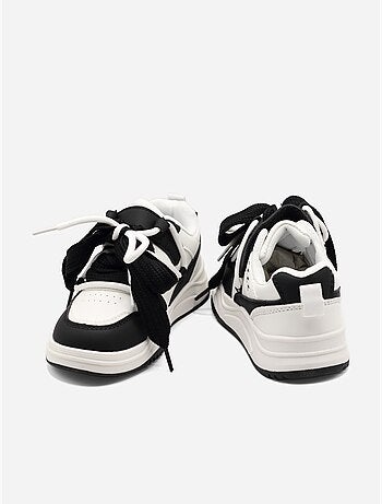 Baskets a lacets