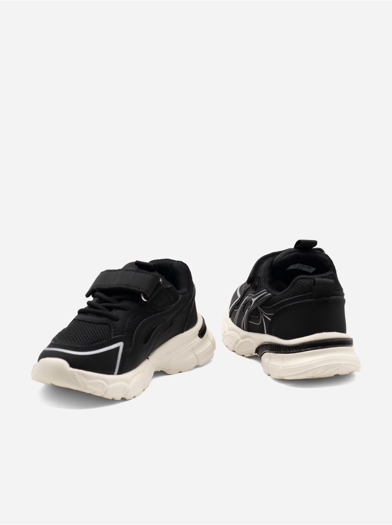Baskets a lacets Noir - Kiabi