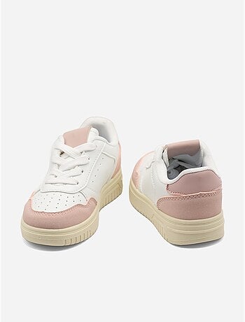 Baskets a lacets