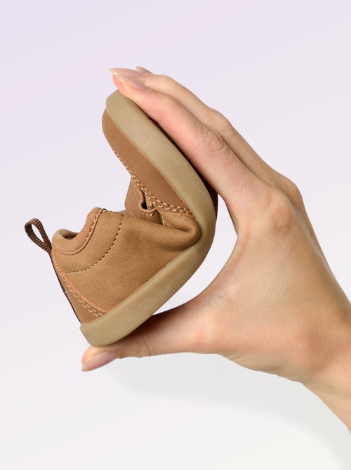 Baskets basses avec ouverture par scratch - Kiabi