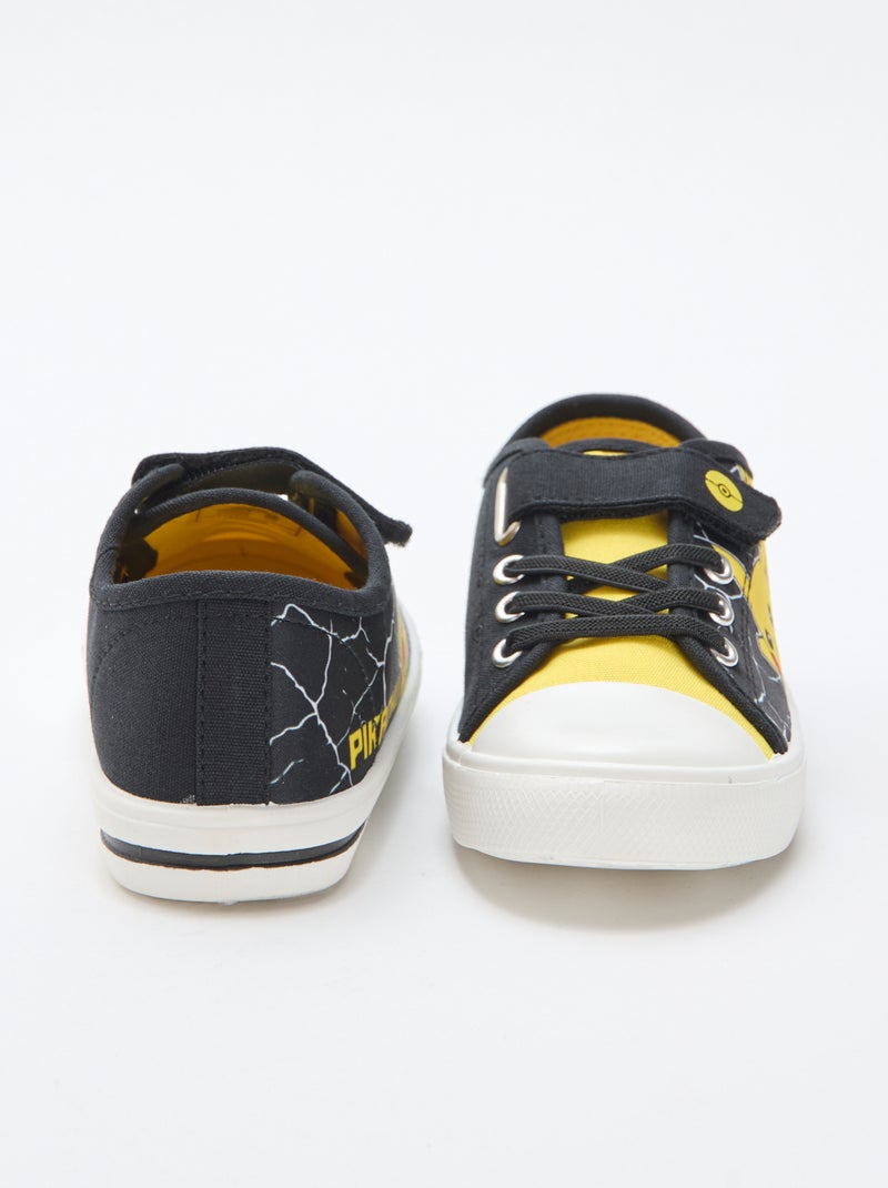Baskets basses 'Pikachu' en toile Noir - Kiabi