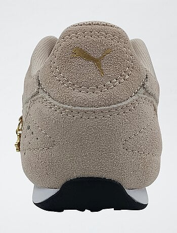 Baskets basses 'Puma' avec breloque étoile