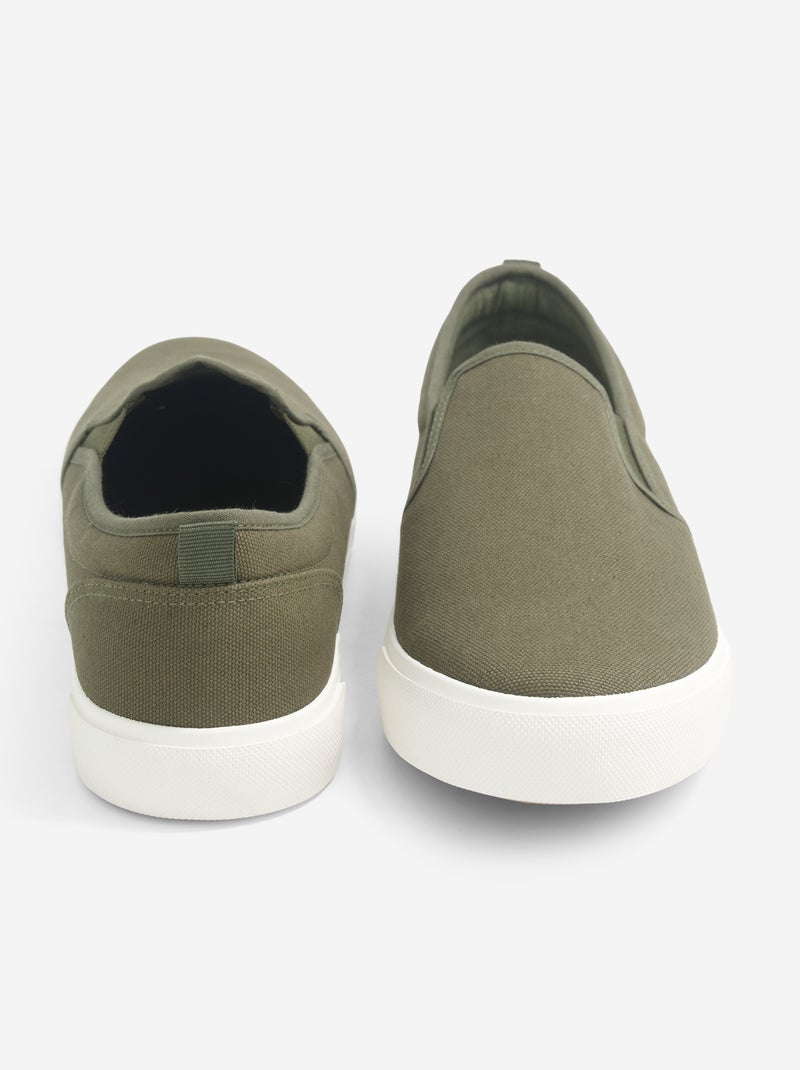 Baskets basses slip-on Kaki - Kiabi
