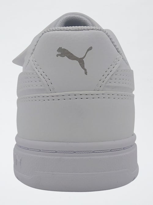 Baskets basses unie PUMA - Kiabi