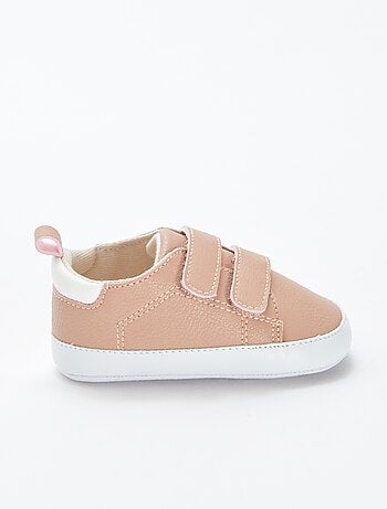 Baskets bicolores à scratchs