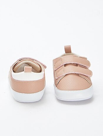 Baskets bicolores à scratchs