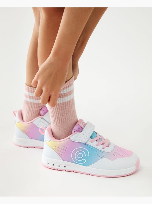 Baskets conguitos rainbow respetuoso logo - Kiabi Baskets conguitos rainbow respetuoso logo - Kiabi