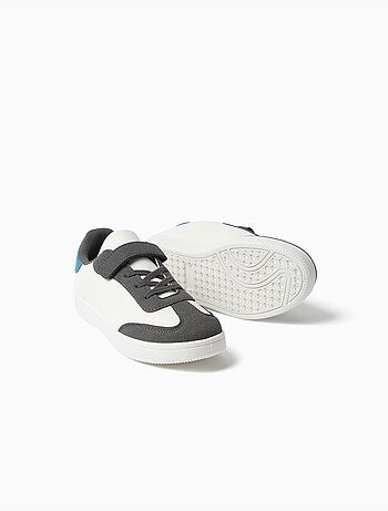 Baskets contrastantes, mo fashion