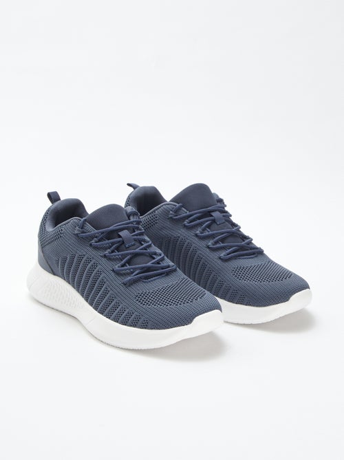 Baskets de running unies à lacets - Kiabi