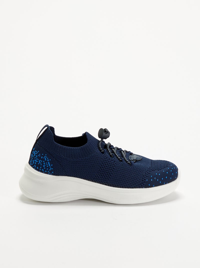 Baskets de sport en mesh avec lacets + stoppers Bleu - Kiabi