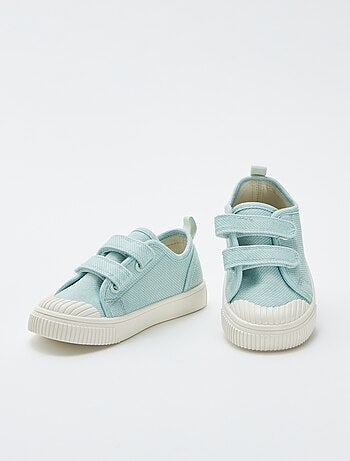 Baskets en toile à scratchs