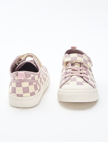 Baskets en toile imprimé damiers