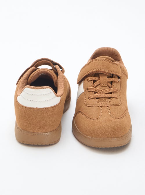 Baskets modernes bicolore - Kiabi