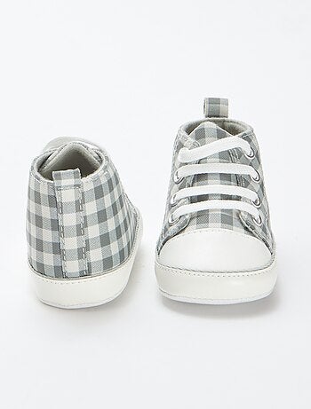 Baskets montantes à carreaux