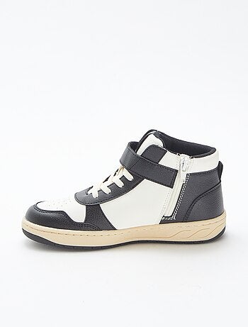 Baskets montantes à scratchs et lacets