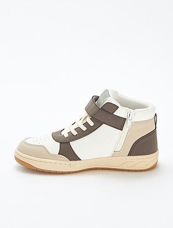 Baskets montantes à scratchs et lacets