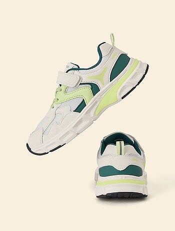 Ekstract - Baskets multi-sports