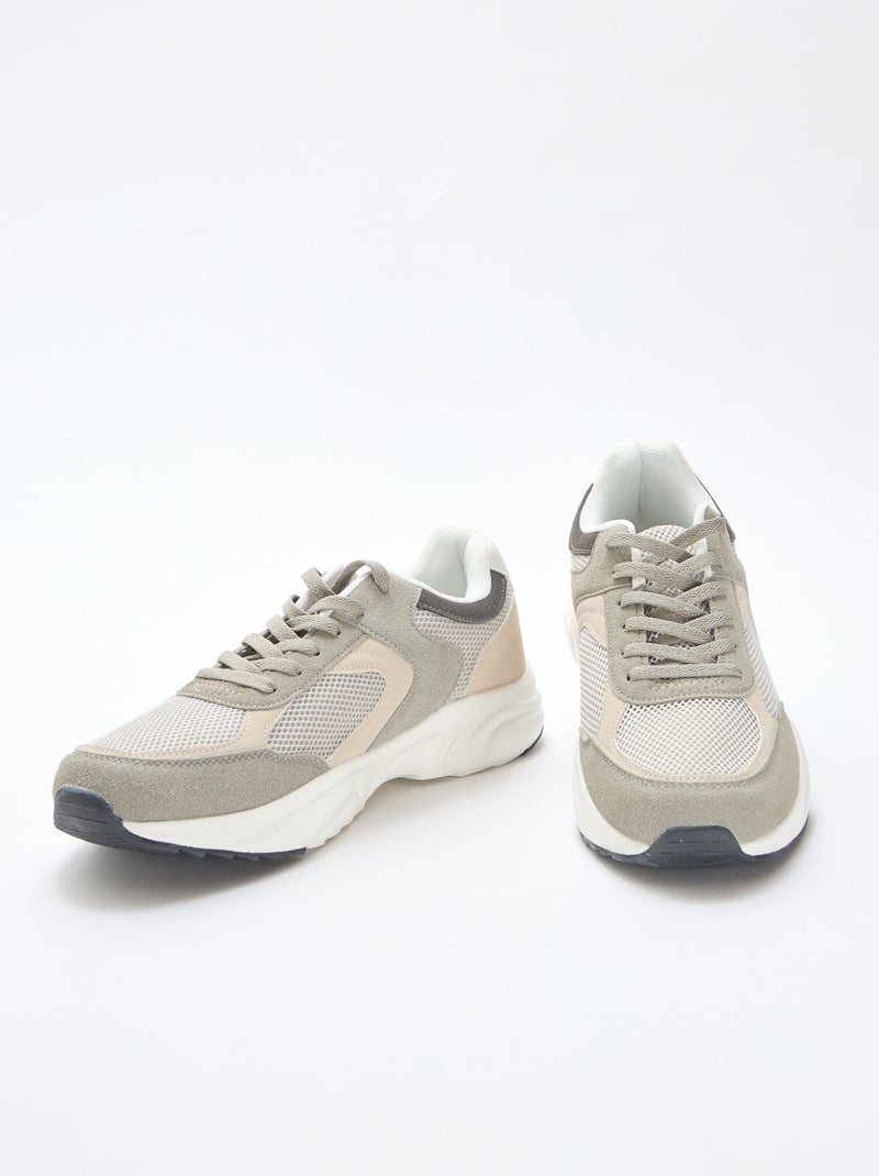 Baskets running en mesh et suédine tricolore Gris - Kiabi