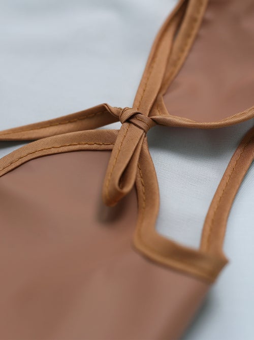 Bavoir tablier pour bébé - Kiabi Bavoir tablier pour bébé - Kiabi