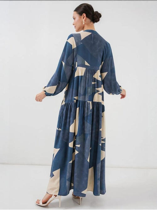 Bedrukte maxi-jurk met v-hals en knoopsluiting bdart - Kiabi Bedrukte maxi-jurk met v-hals en knoopsluiting bdart - Kiabi