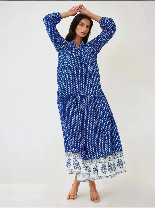 Bedrukte maxi-jurk met v-hals hiccup - Kiabi Bedrukte maxi-jurk met v-hals hiccup - Kiabi