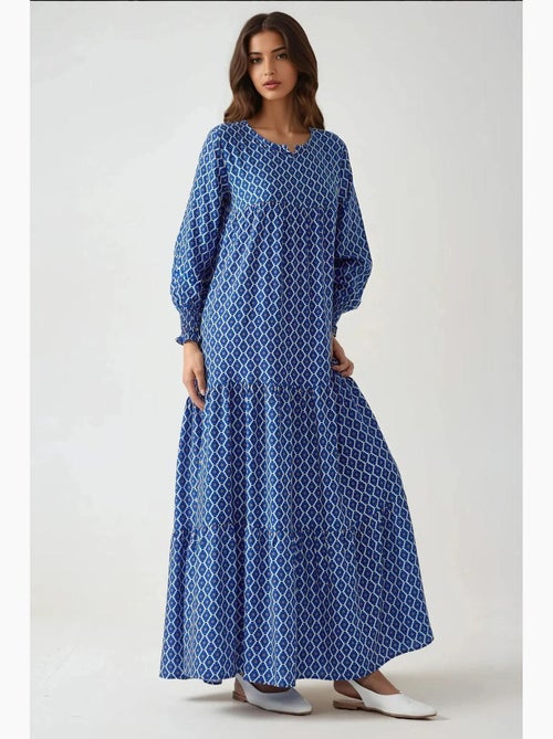 Bedrukte maxi-jurk van viscose met ronde hals hiccup - Kiabi Bedrukte maxi-jurk van viscose met ronde hals hiccup - Kiabi