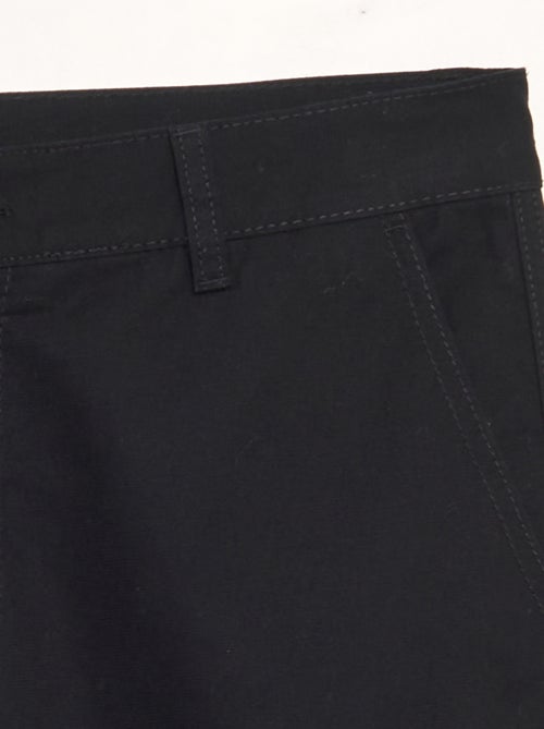 Bermuda avec poches sur les côtés - Kiabi