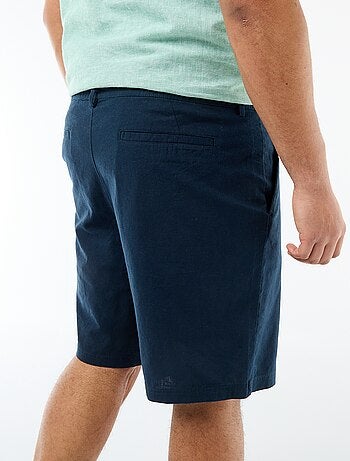 Bermuda chino avec ouverture boutonnée + zippée + liens de serrage