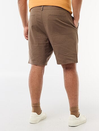 Bermuda chino avec ouverture boutonnée + zippée + liens de serrage