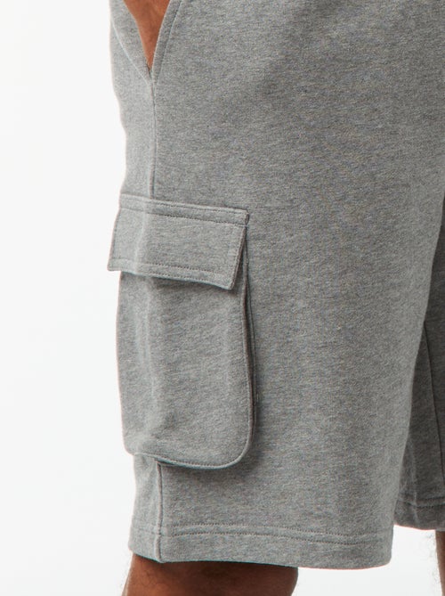 Bermuda en molleton léger multipoches - Kiabi Bermuda en molleton léger multipoches - Kiabi