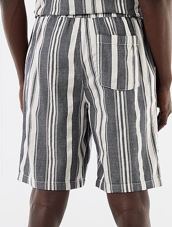 Bermuda léger avec cordons de serrage