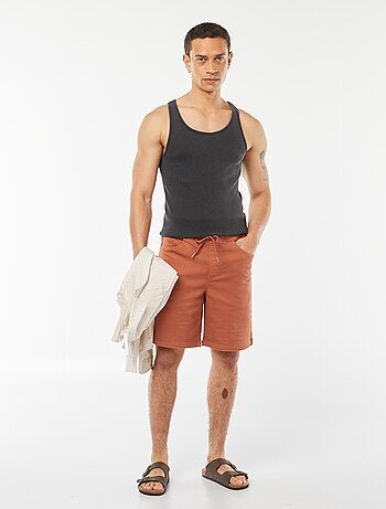 Bermuda uni avec taille élastiquée et cordons de serrage